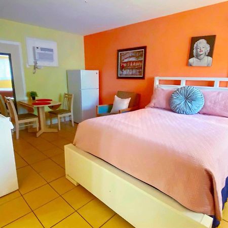 Bella Sirena Inn St. Pete Beach Ngoại thất bức ảnh